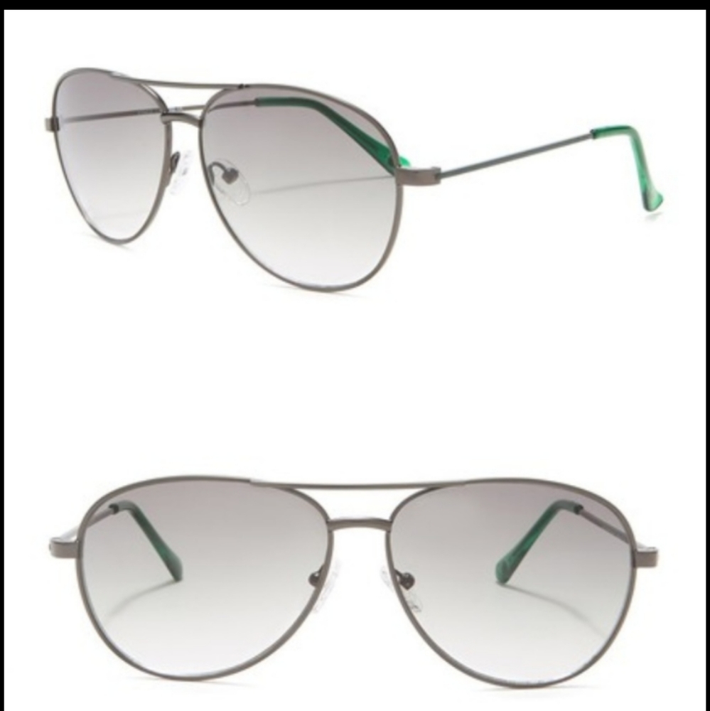 Vince Camuto AVIATOR SUNGLASSES